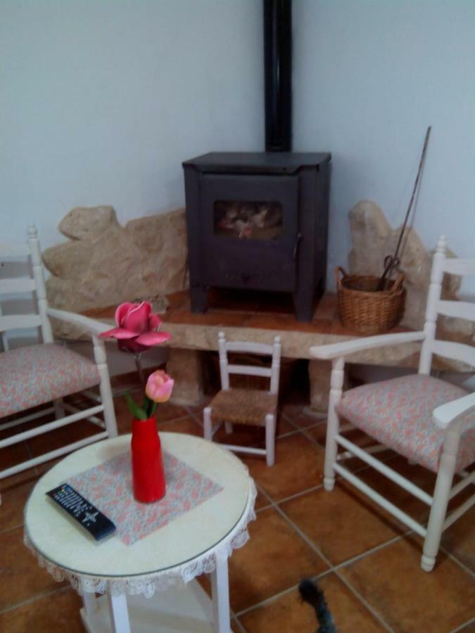 Hansel Y Gretel Pedrosa del Rey 外观 照片