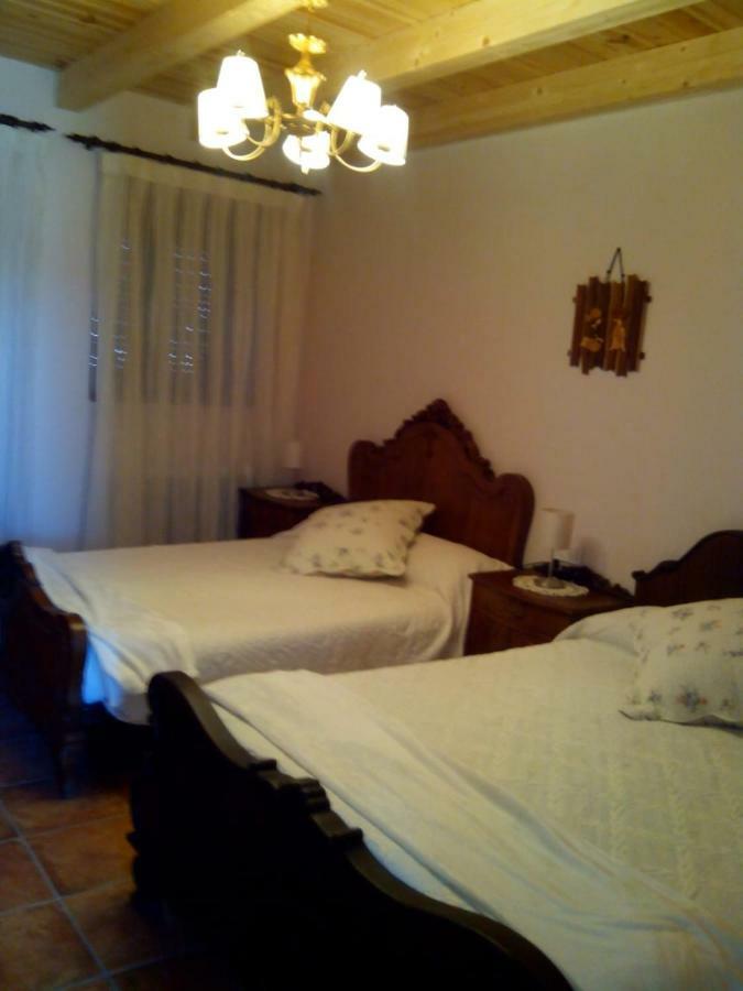 Hansel Y Gretel Pedrosa del Rey 外观 照片