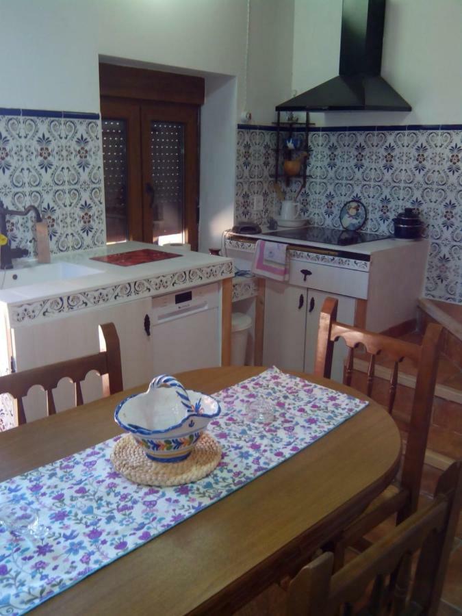 Hansel Y Gretel Pedrosa del Rey 外观 照片